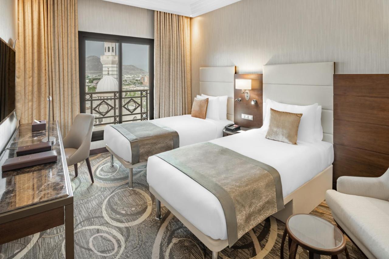Millennium Makkah Al Naseem Meca Exterior foto Room at the hotel